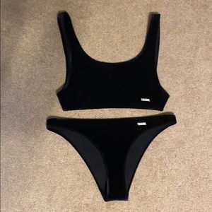 Triangl Bikini Set